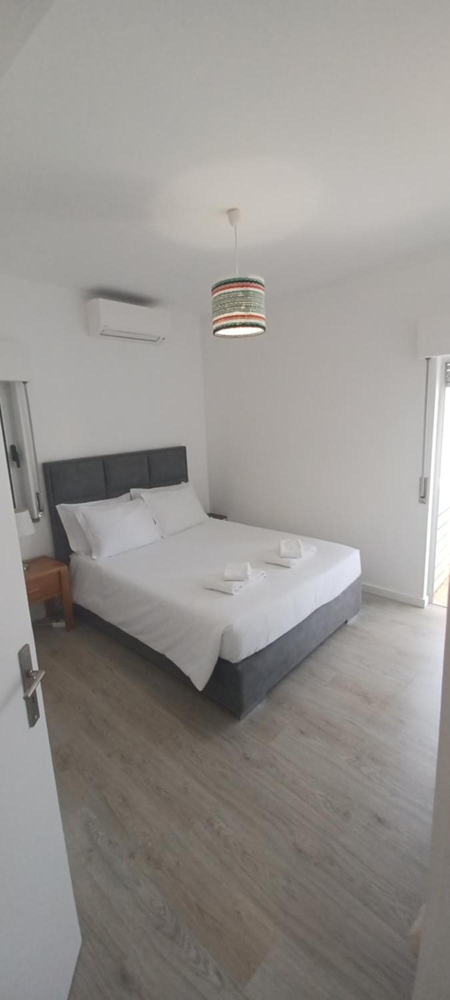 Beachcity Guesthouse Lagos Exterior photo